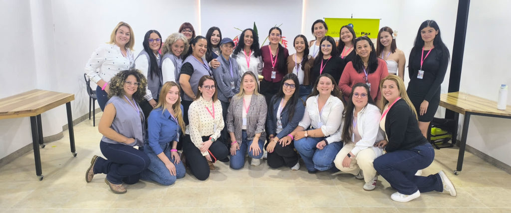 La democracia es con nosotras: mujeres tachirenses se forman y reencuentran por la transición del país