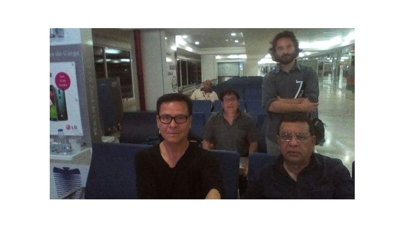 Periodistas deportados Burgos, Chávez, Muñoz de Perú y Abd de Argentina. 